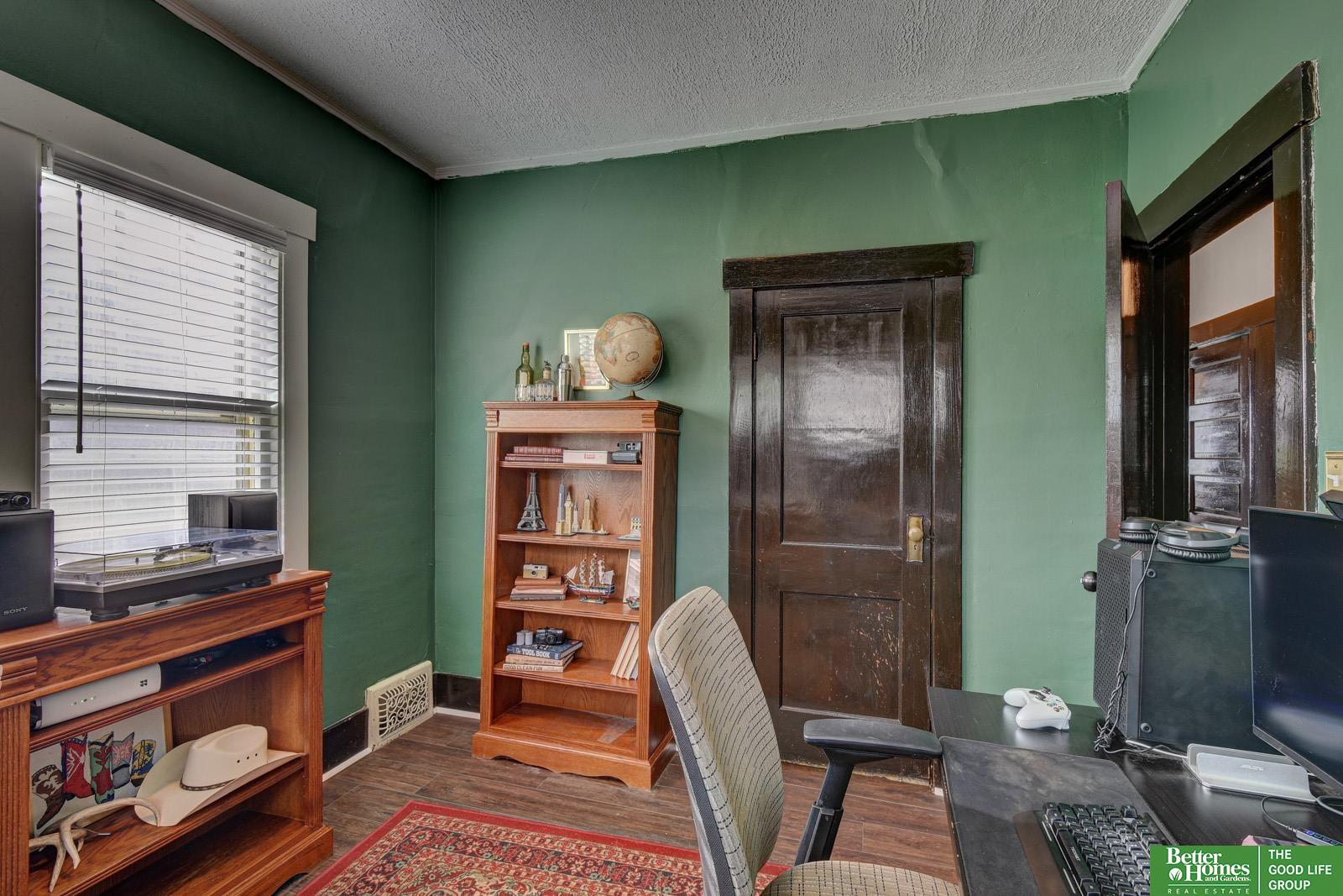 3116 Lafayette Avenue