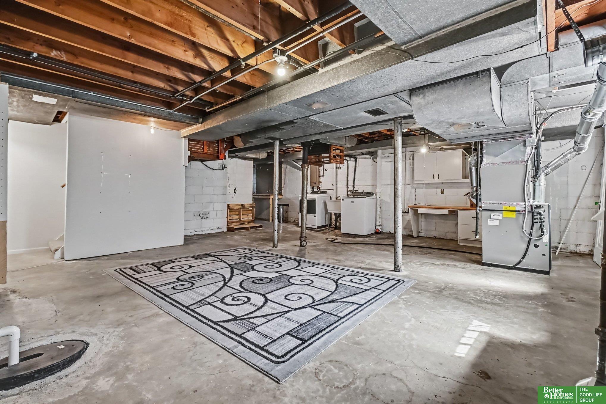 305 S 57 Street