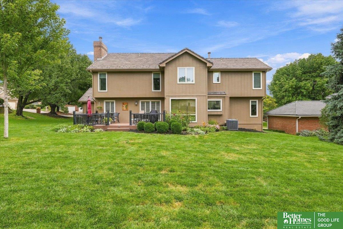 1816 N 129 Circle