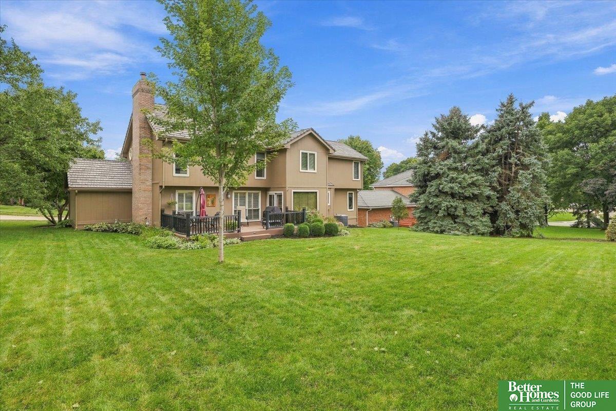 1816 N 129 Circle