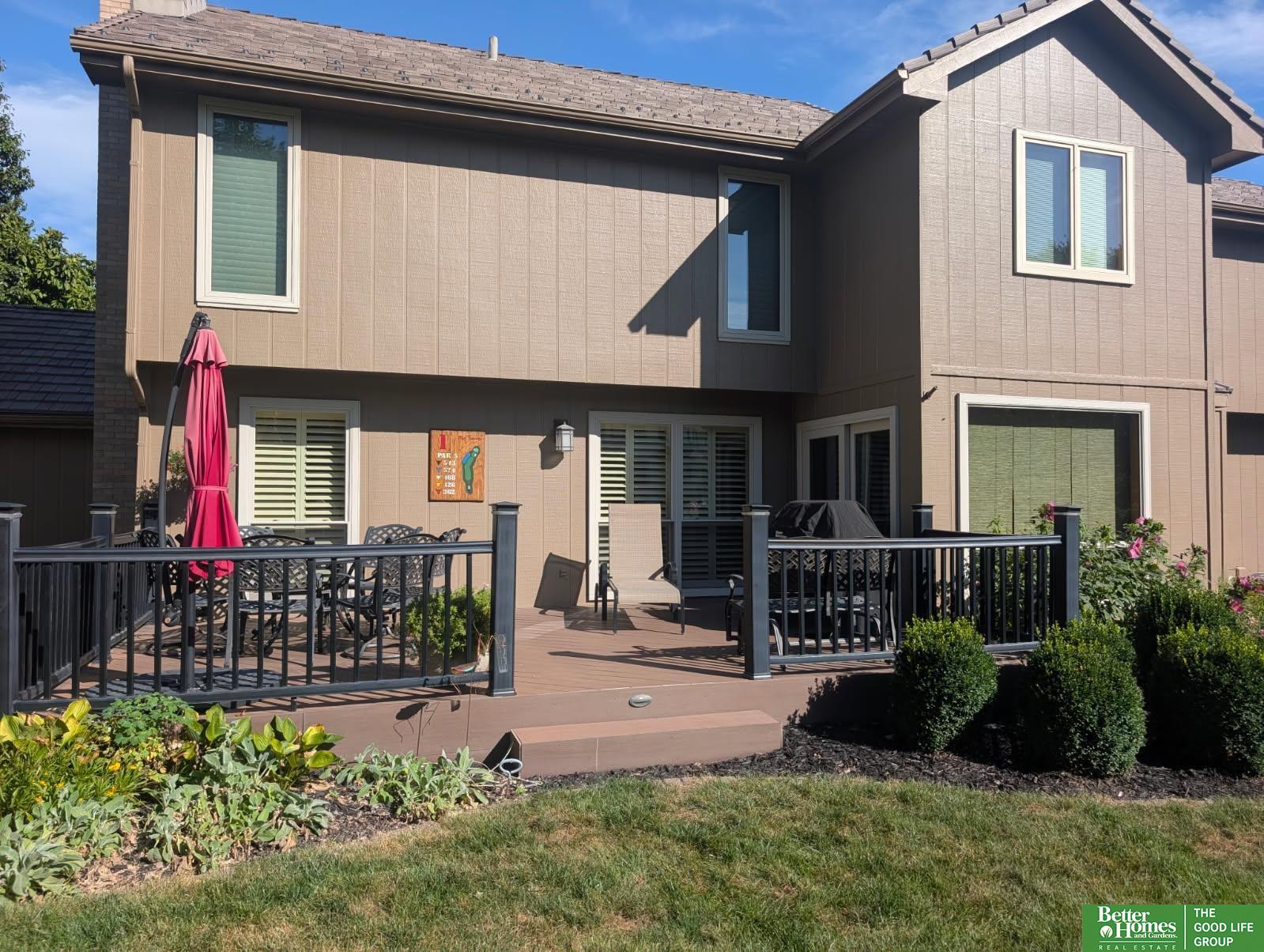 1816 N 129 Circle