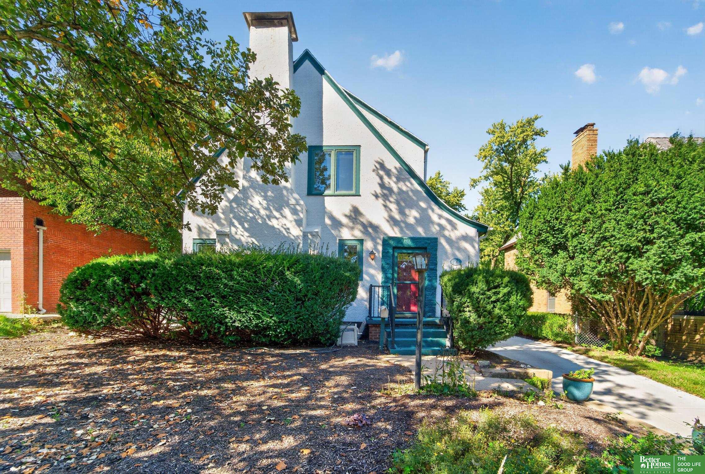 2012 N 52nd Street