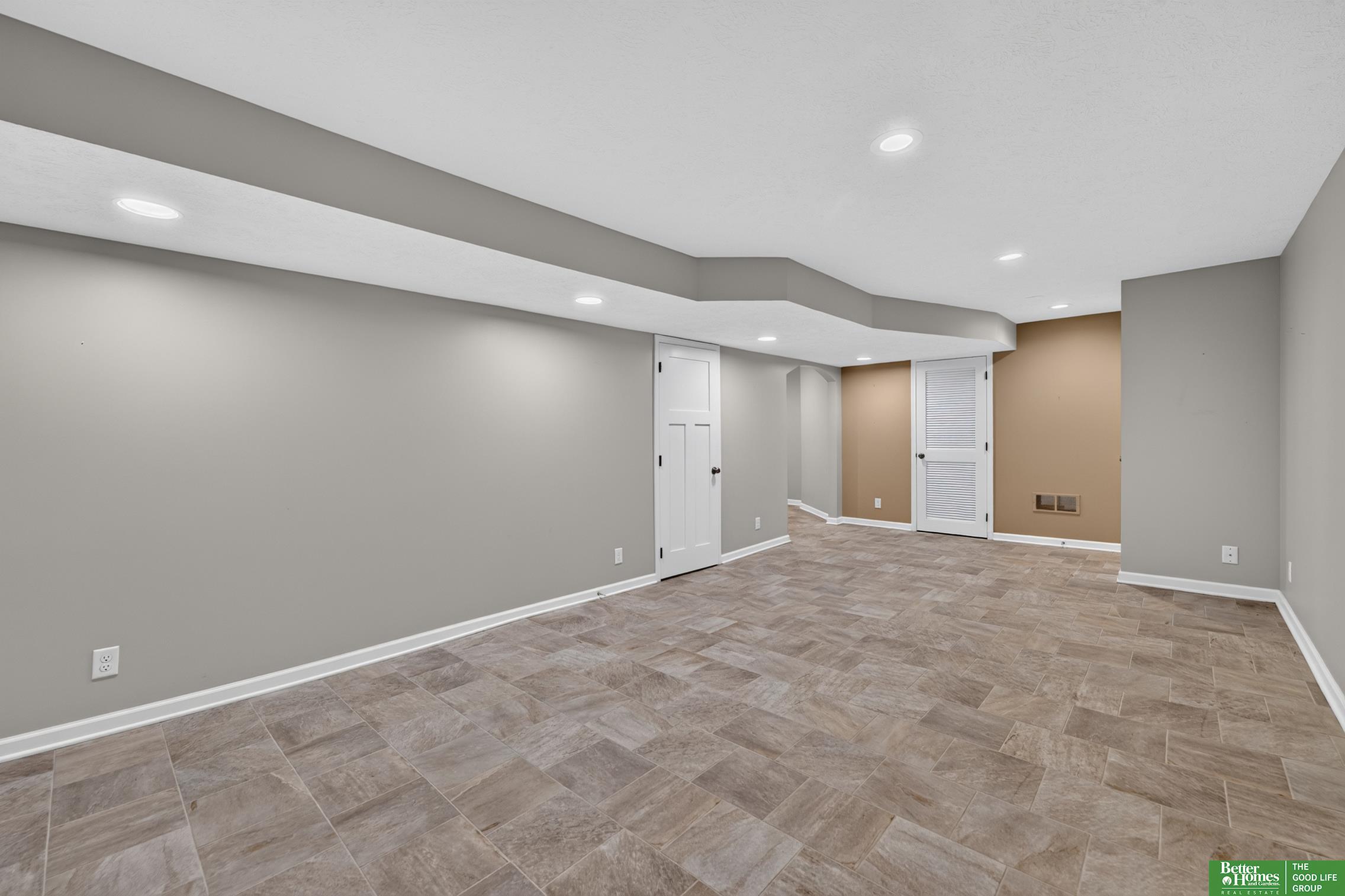 2012 N 52nd Street