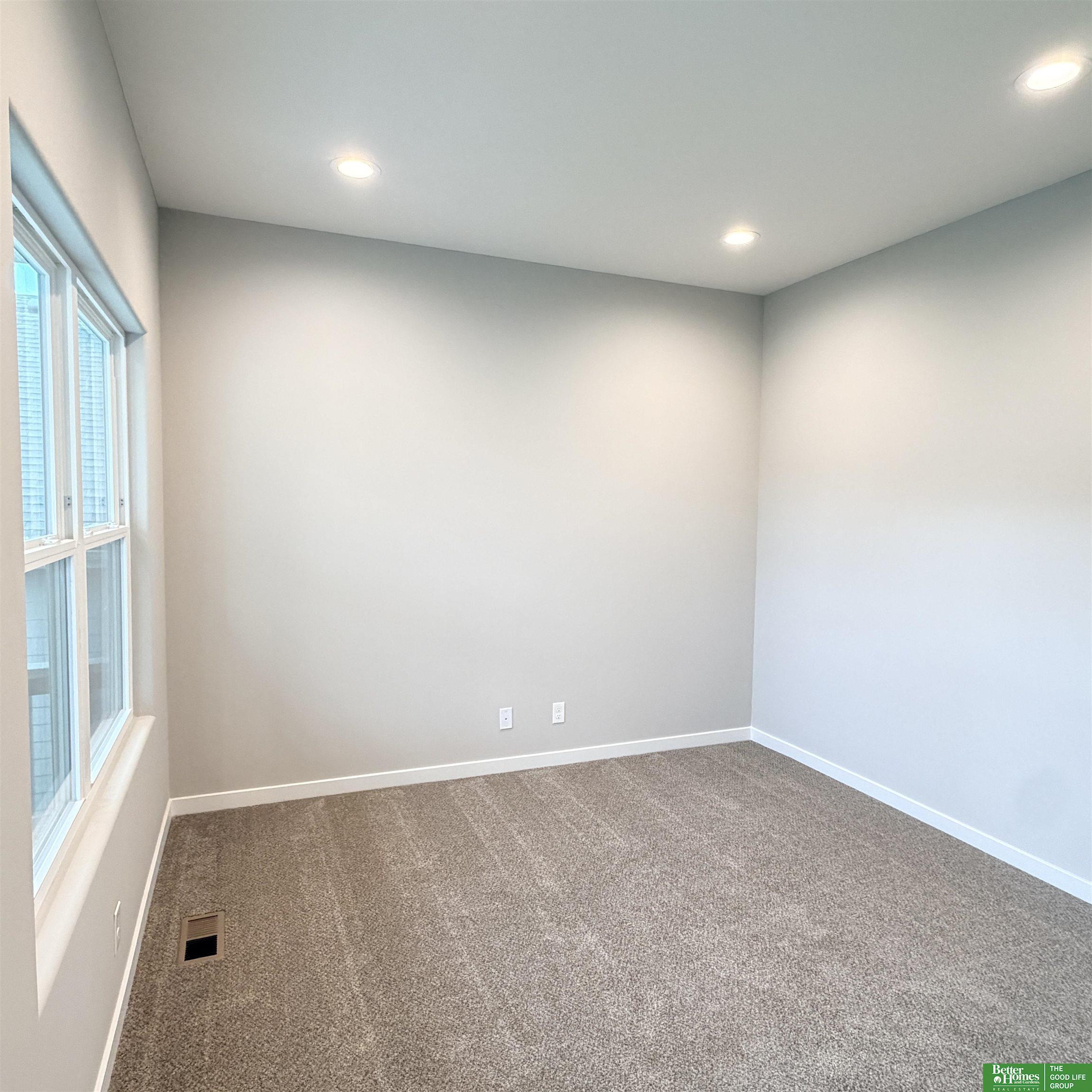 8701 N 177th Street