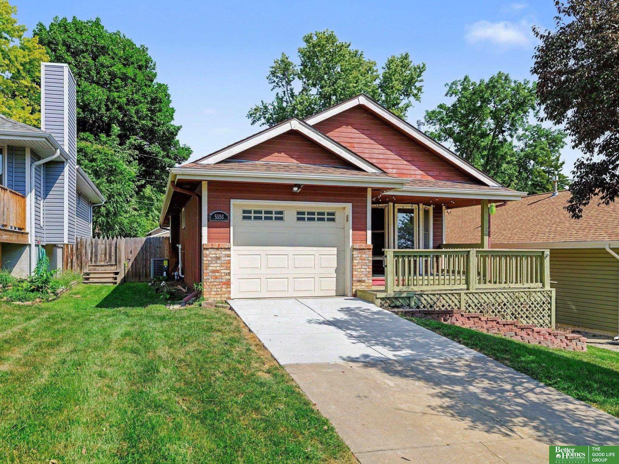 5556 Walnut Street