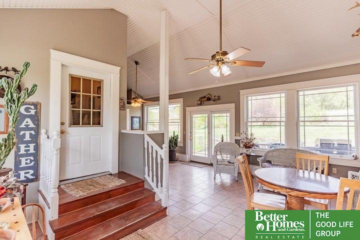 2048 Horse Creek Road
