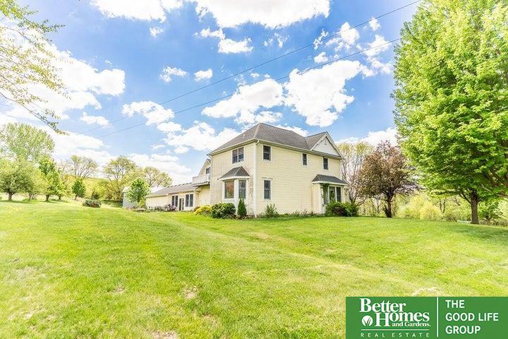 2048 Horse Creek Road