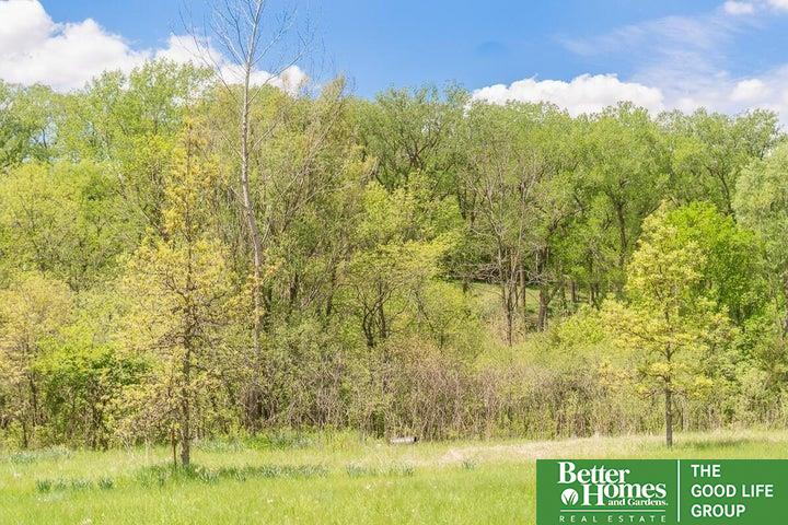 2048 Horse Creek Road
