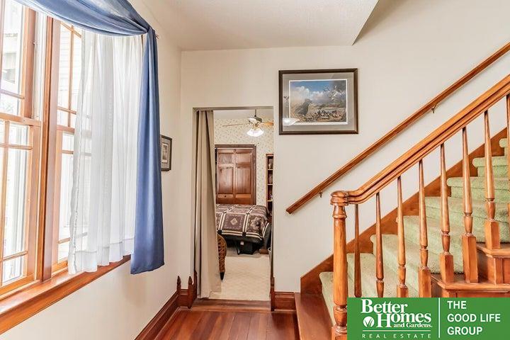 2048 Horse Creek Road
