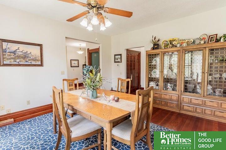 2048 Horse Creek Road