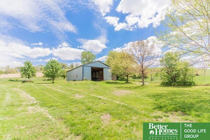 2048 Horse Creek Road