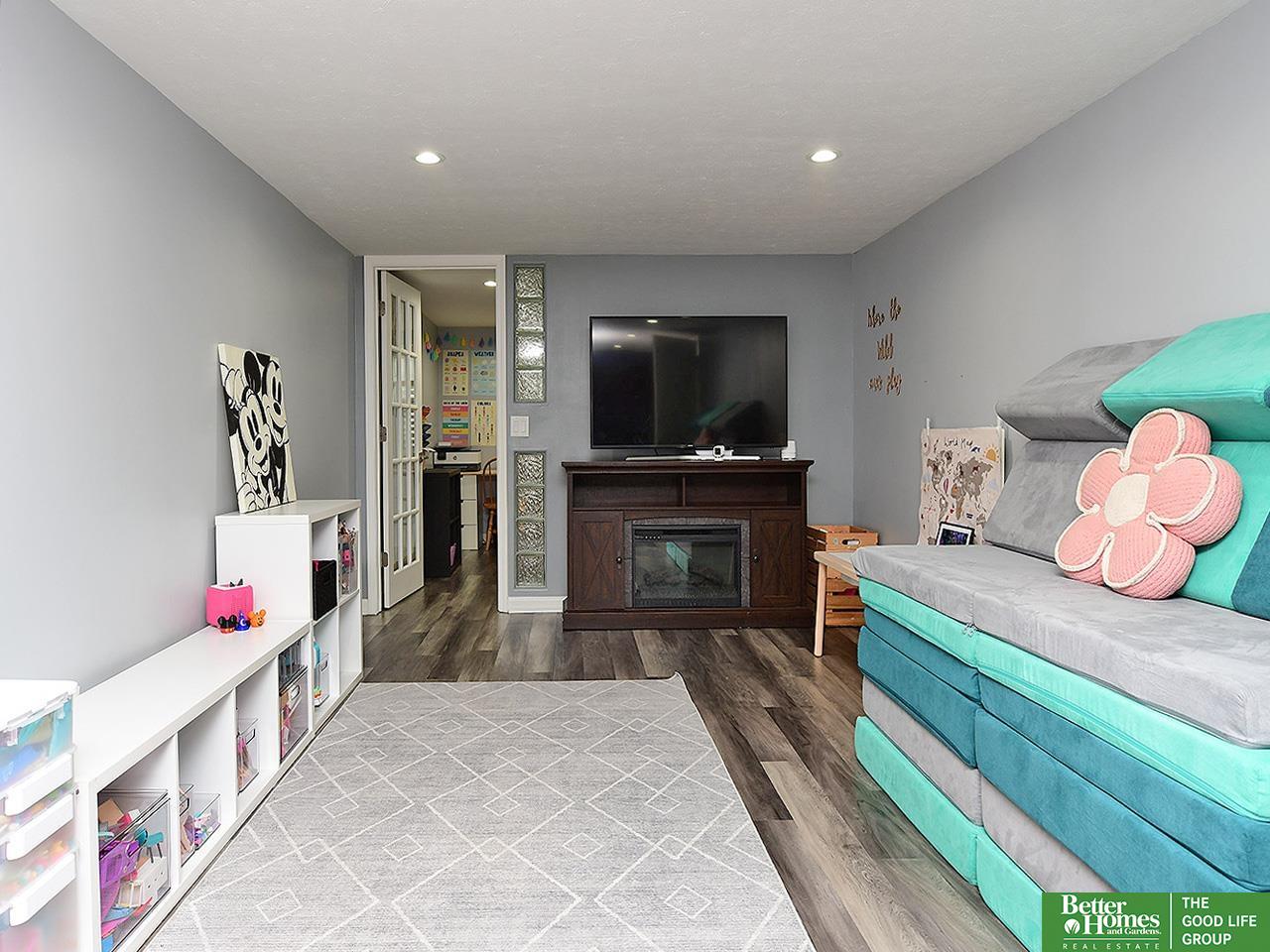 2206 Lillian Street