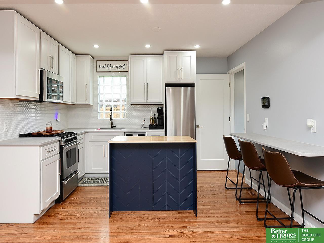 2206 Lillian Street