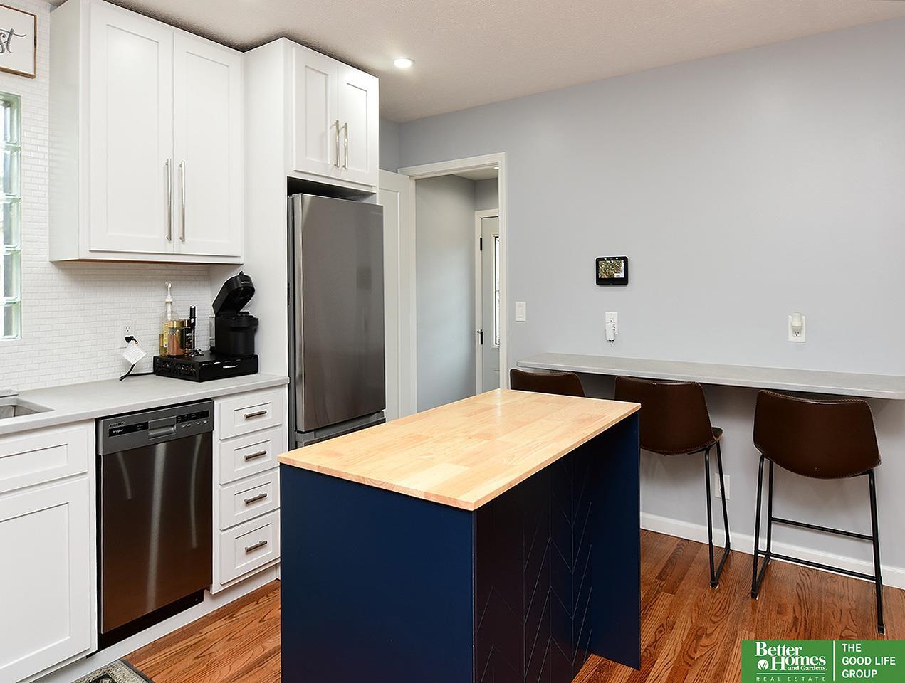 2206 Lillian Street