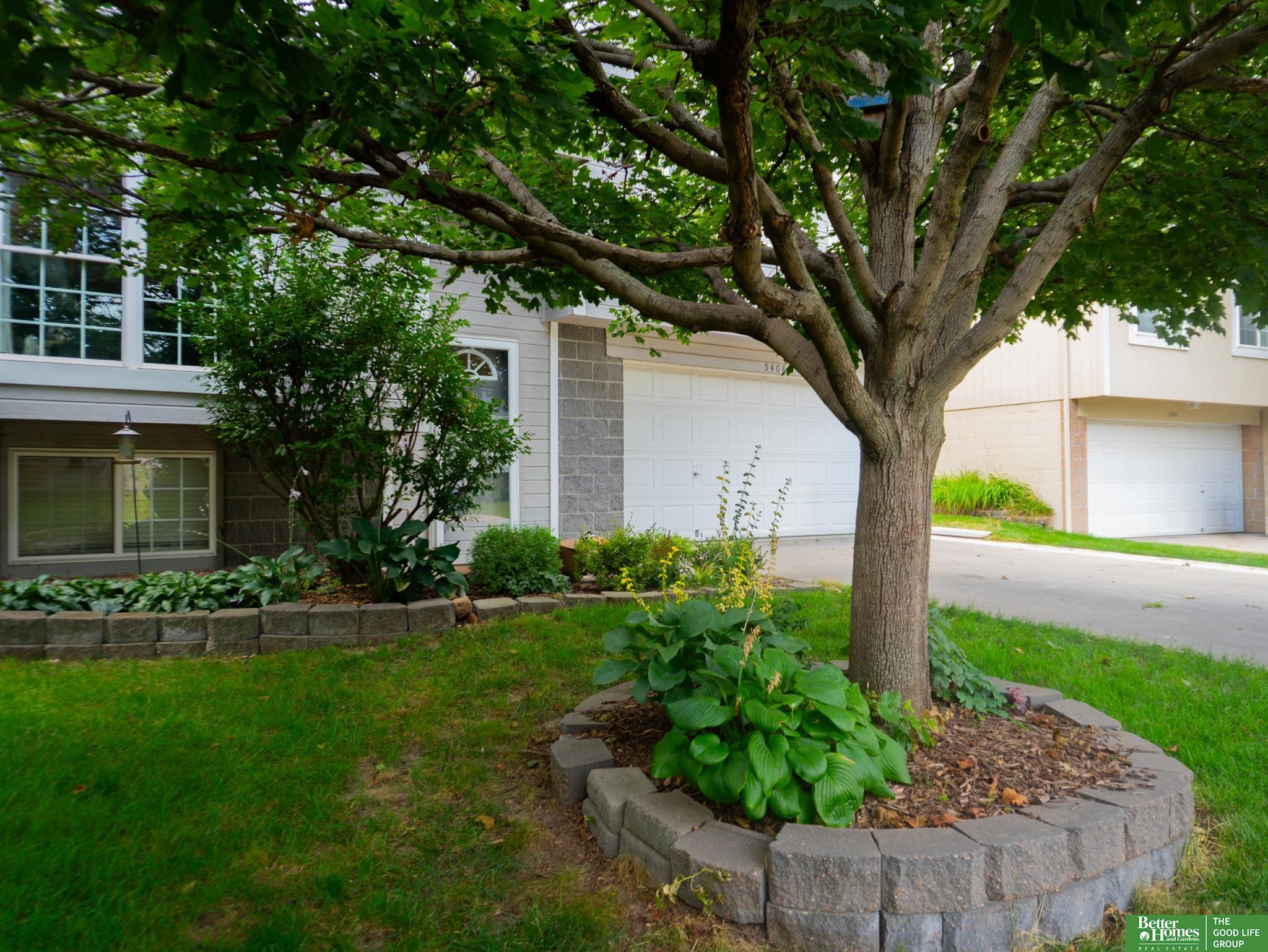 5408 S 190 Terrace