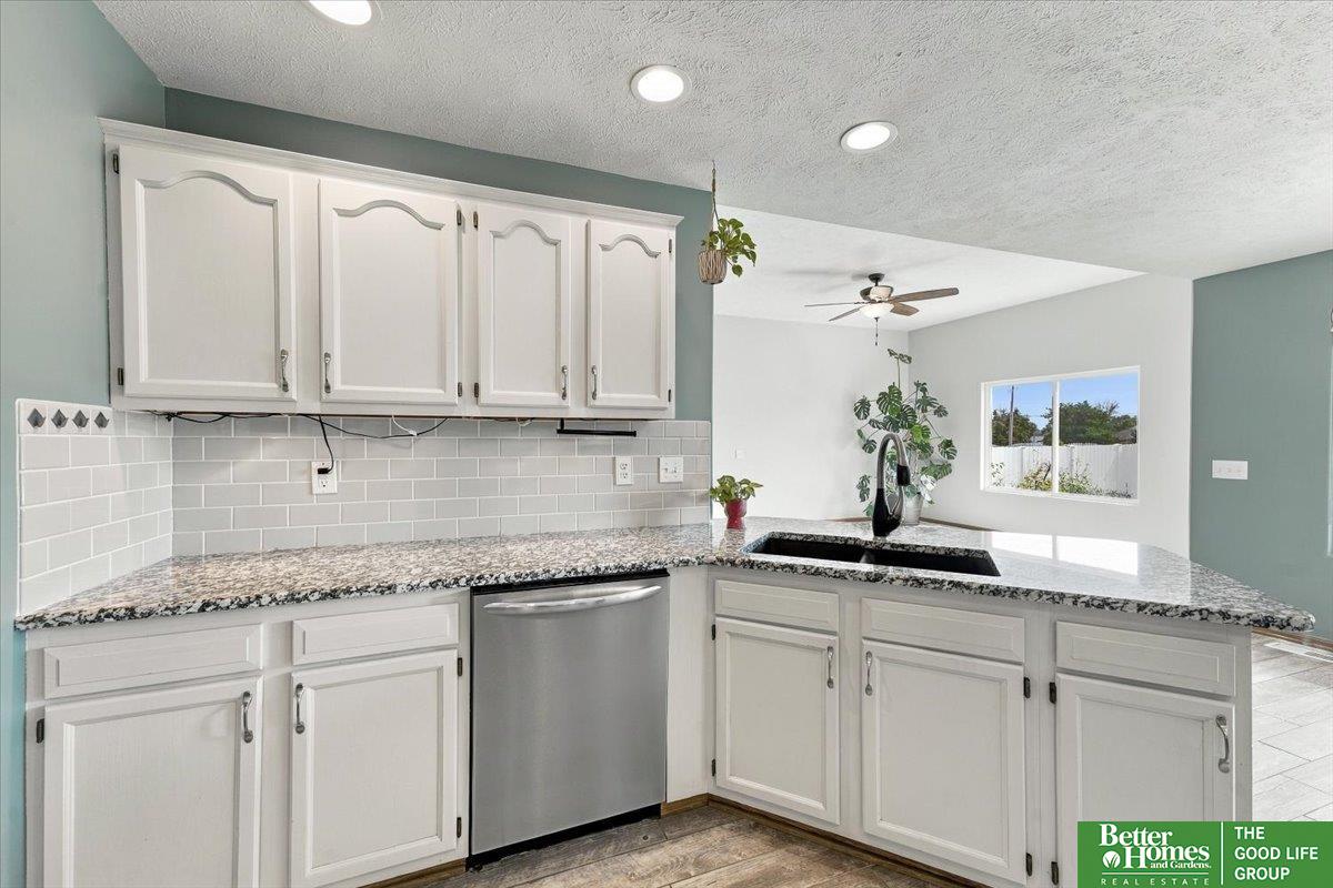 2207 Aberdeen Drive