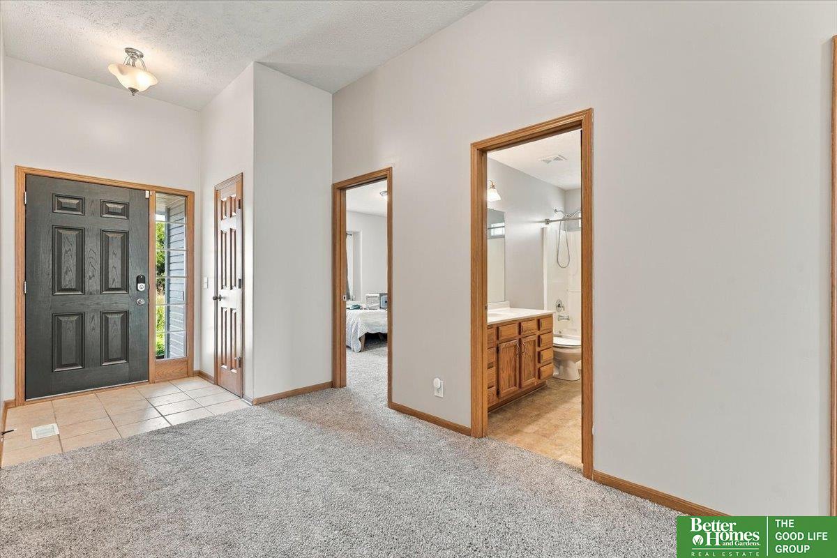 2207 Aberdeen Drive