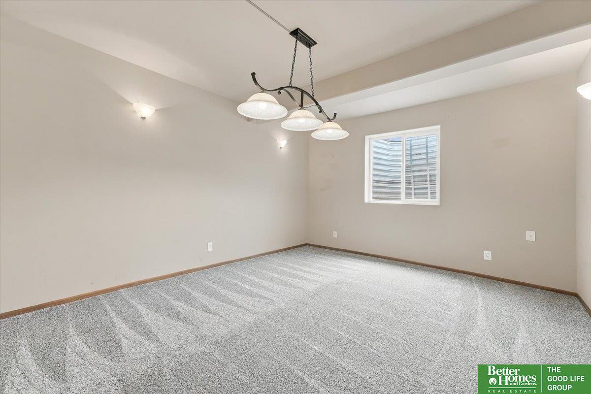 2207 Aberdeen Drive