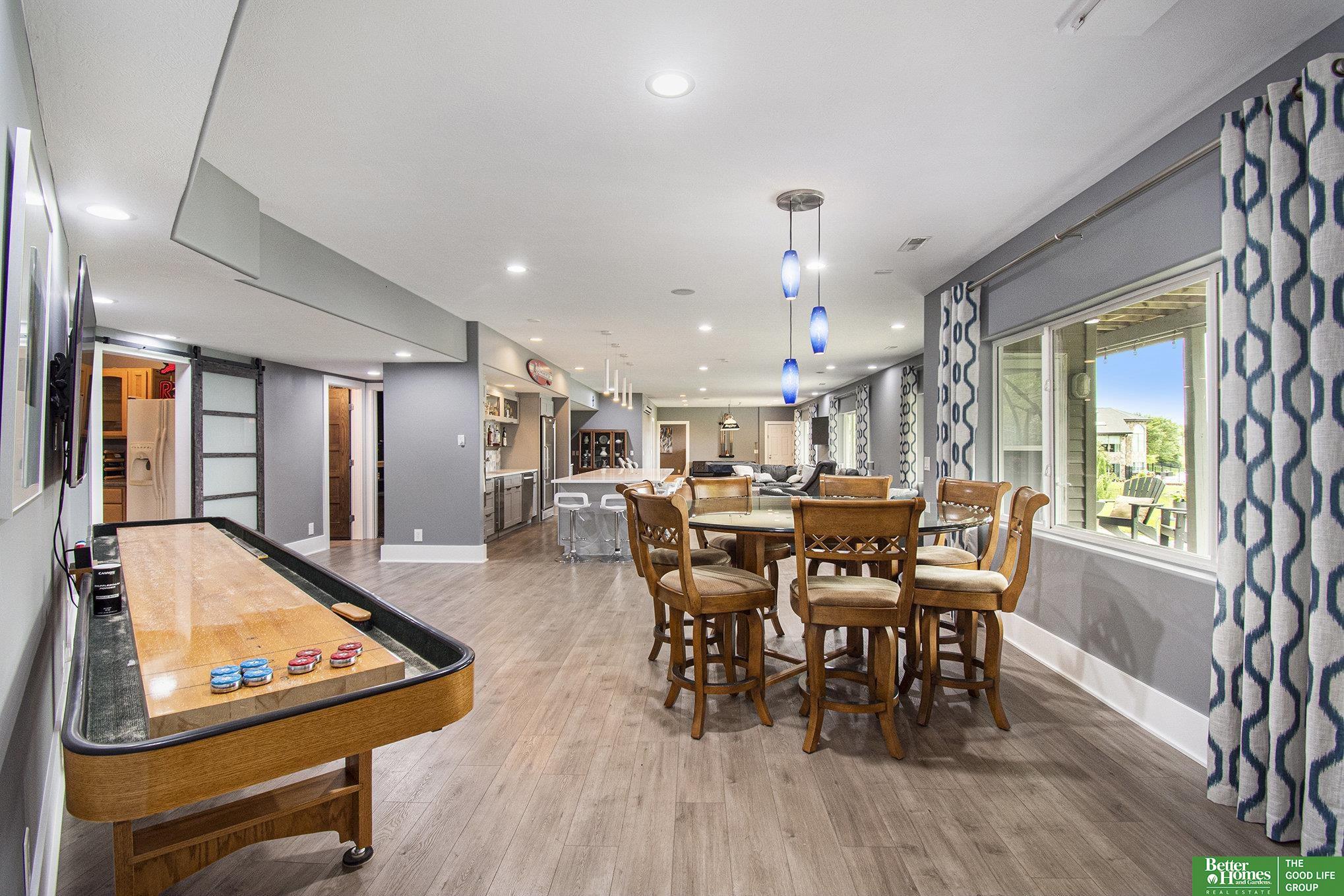 17808 S Reflection Avenue