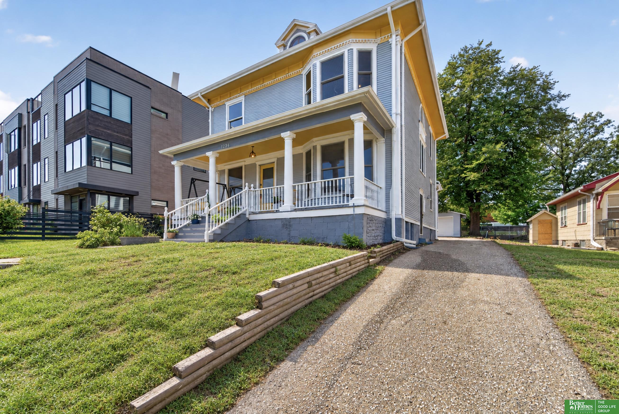 1224 S 10 Street