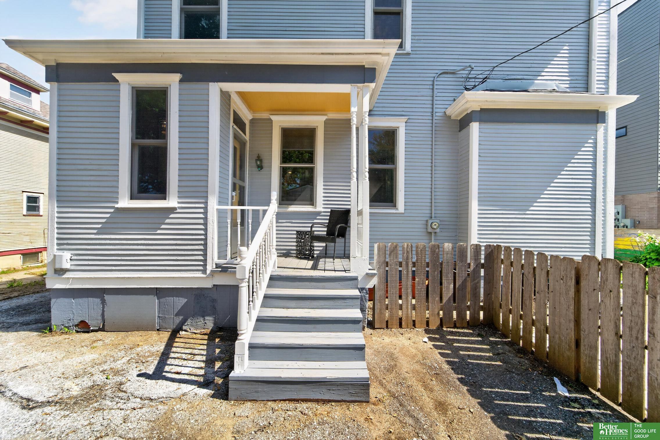 1224 S 10 Street
