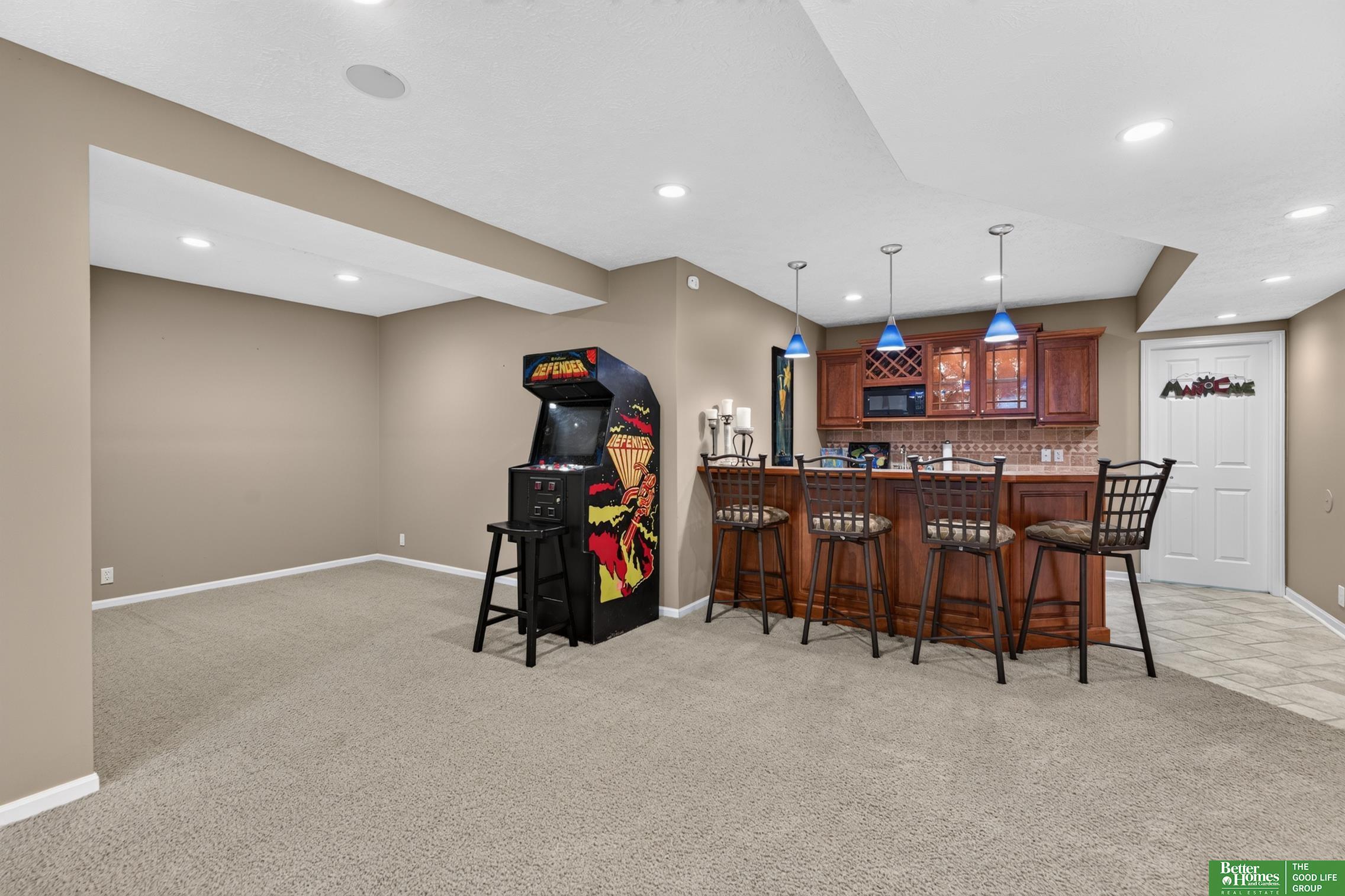 17618 Washington Circle