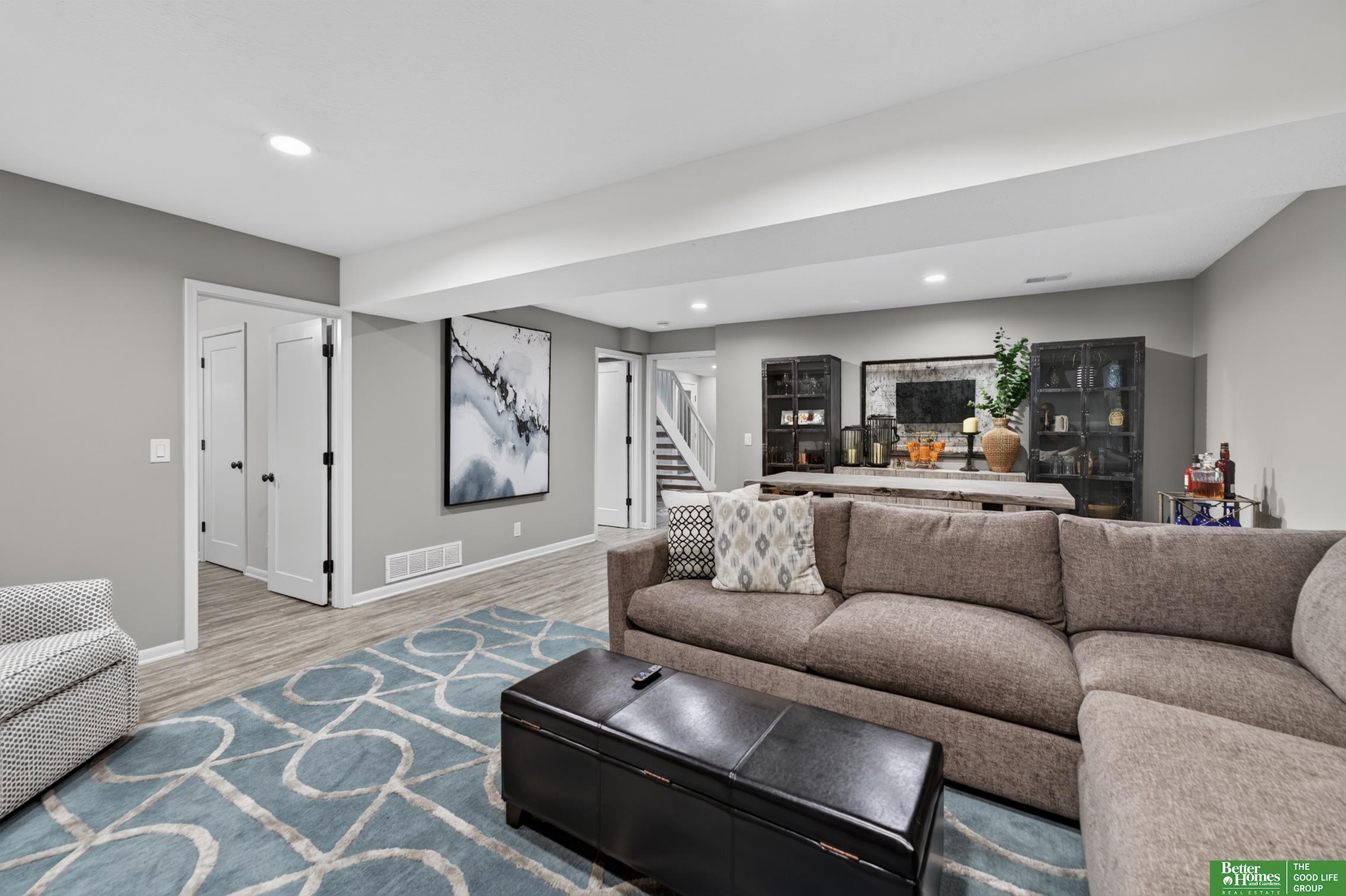 64 Ginger Woods Road