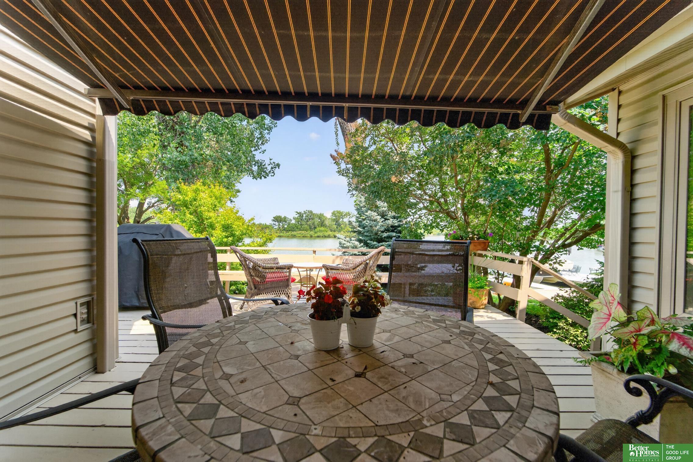64 Ginger Woods Road
