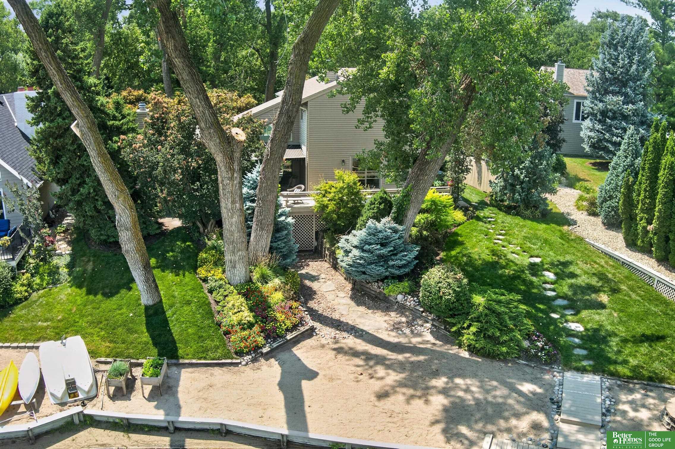 64 Ginger Woods Road