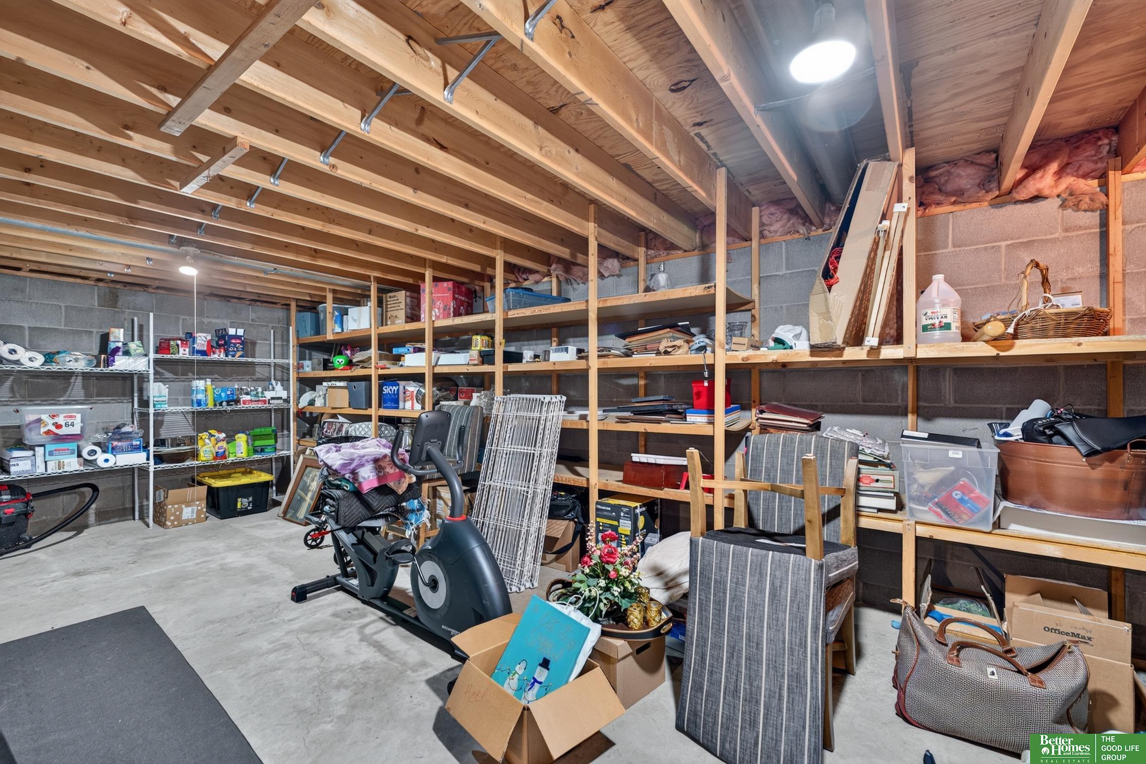 64 Ginger Woods Road