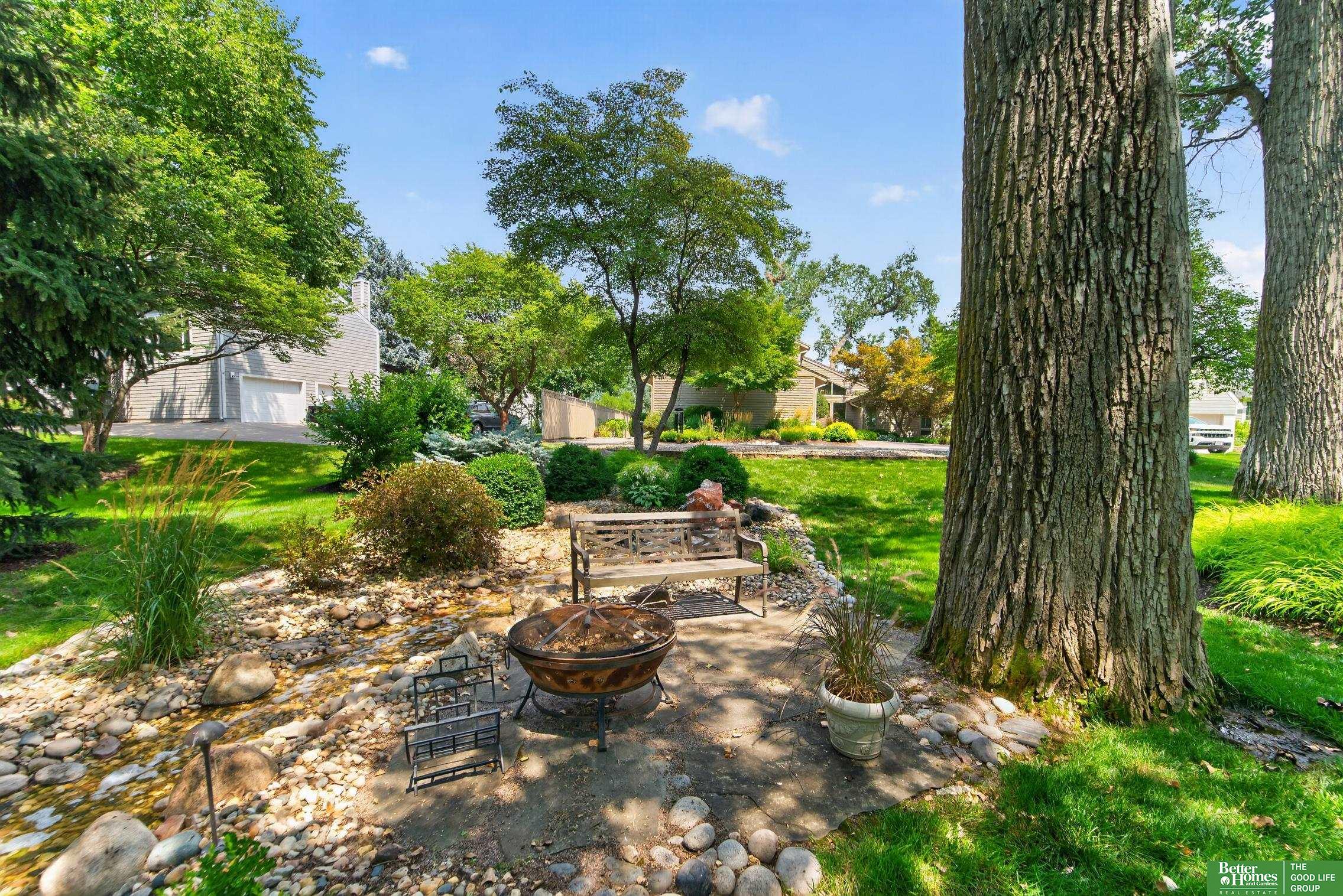 64 Ginger Woods Road