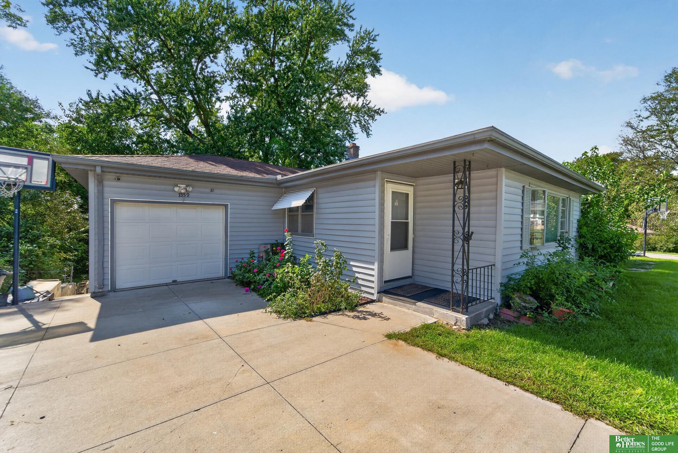 7559 Richmond Drive