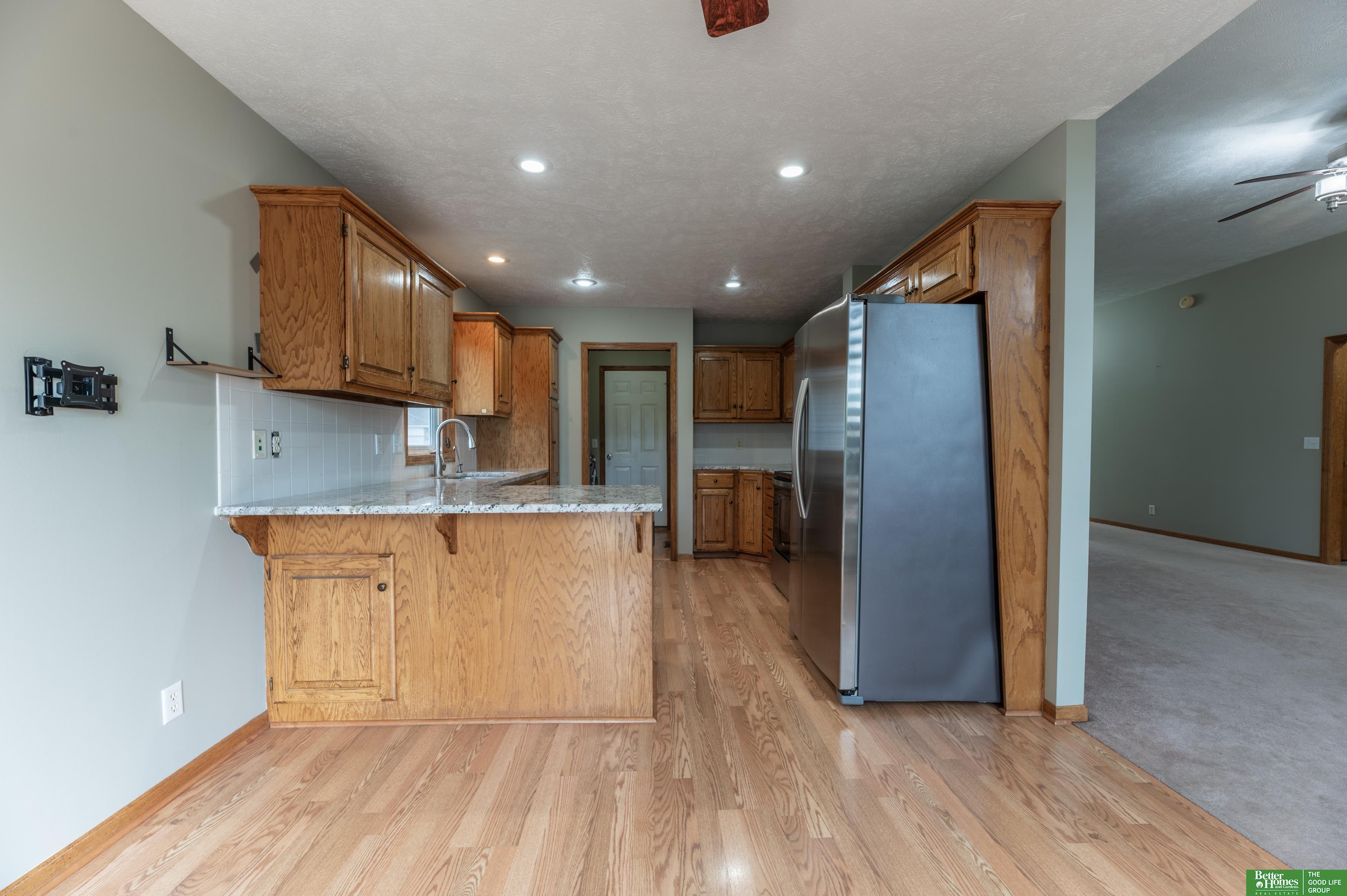 2713 Lakeview Circle