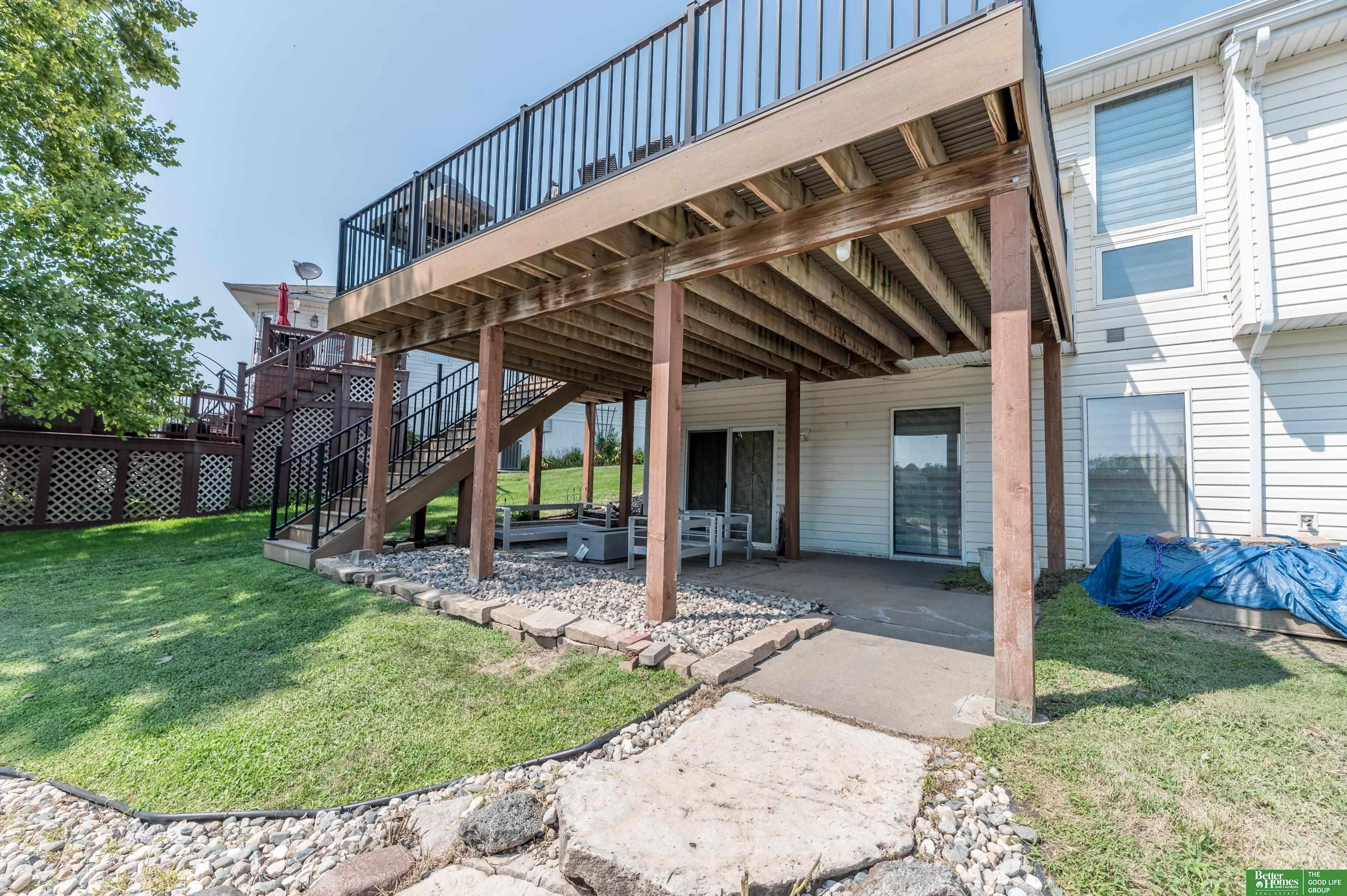2713 Lakeview Circle