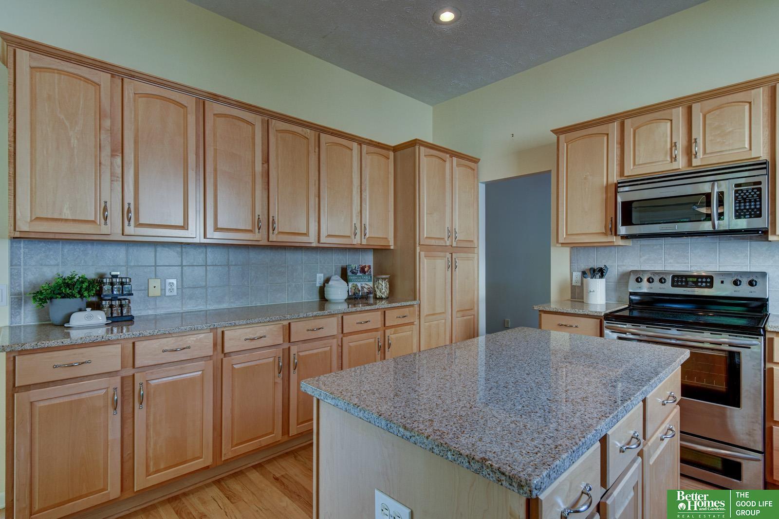 11426 Iowa Circle