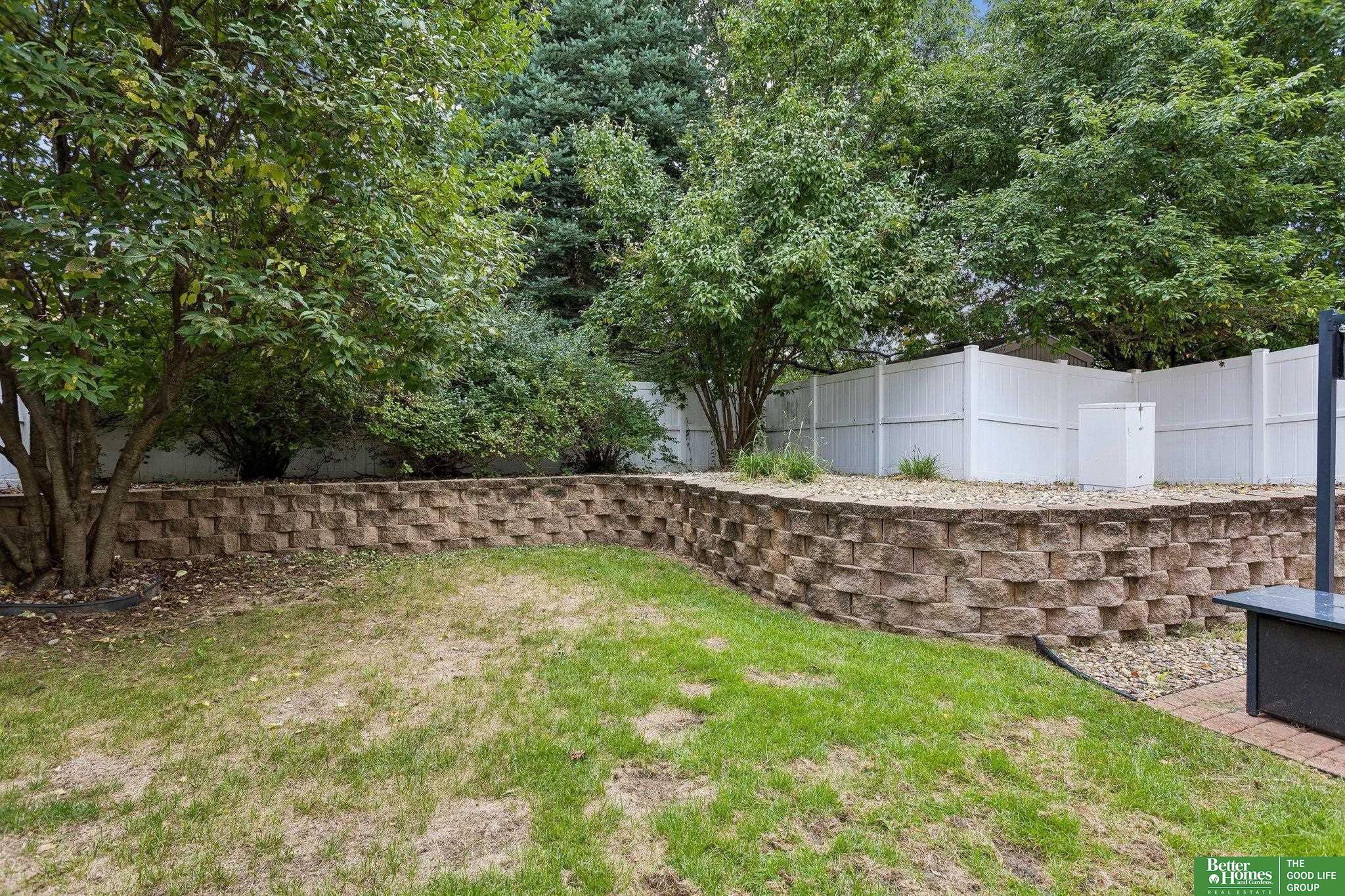 1821 S 171 Court