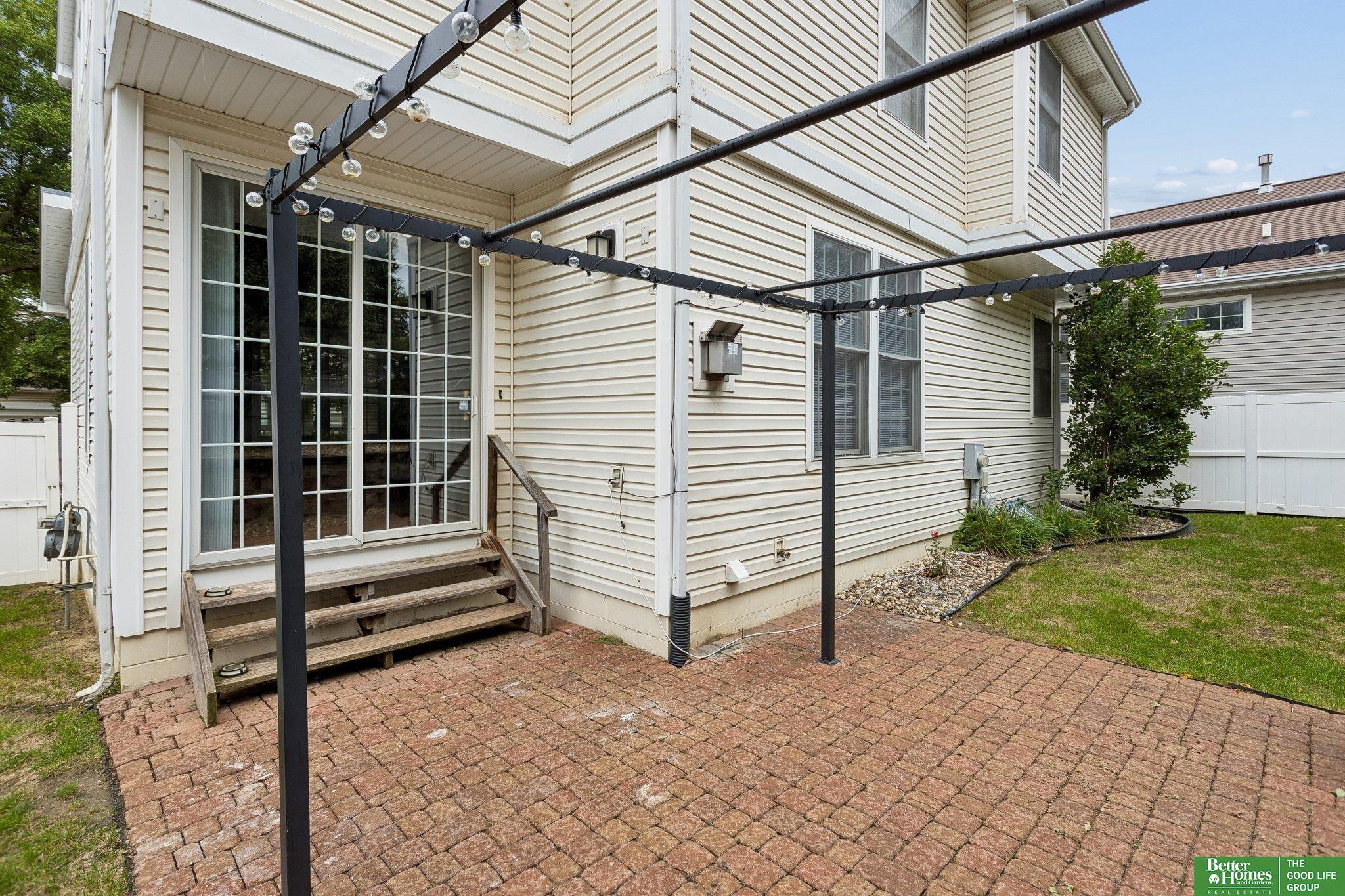 1821 S 171 Court