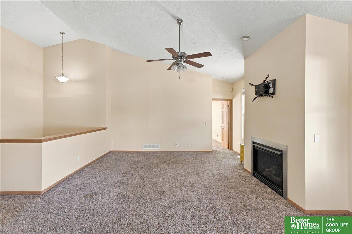 2404 S Mineral Drive