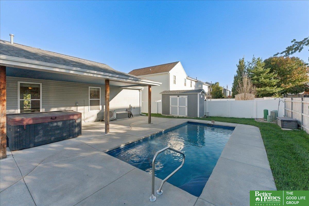 2404 S Mineral Drive