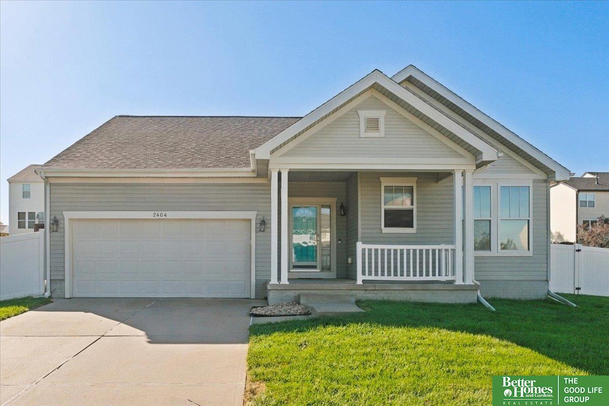 2404 S Mineral Drive