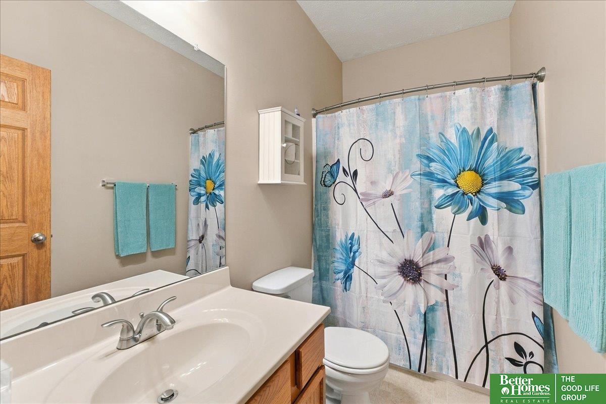 2404 S Mineral Drive
