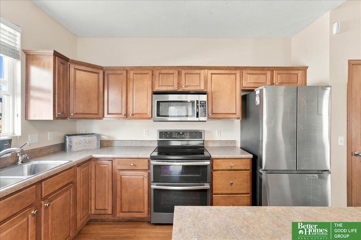 2404 S Mineral Drive
