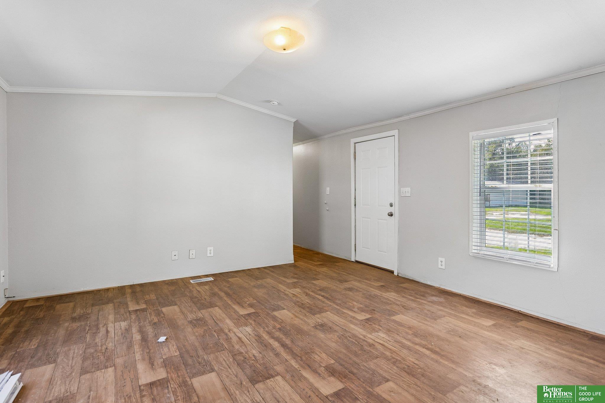 1075 W 8th Street # 9