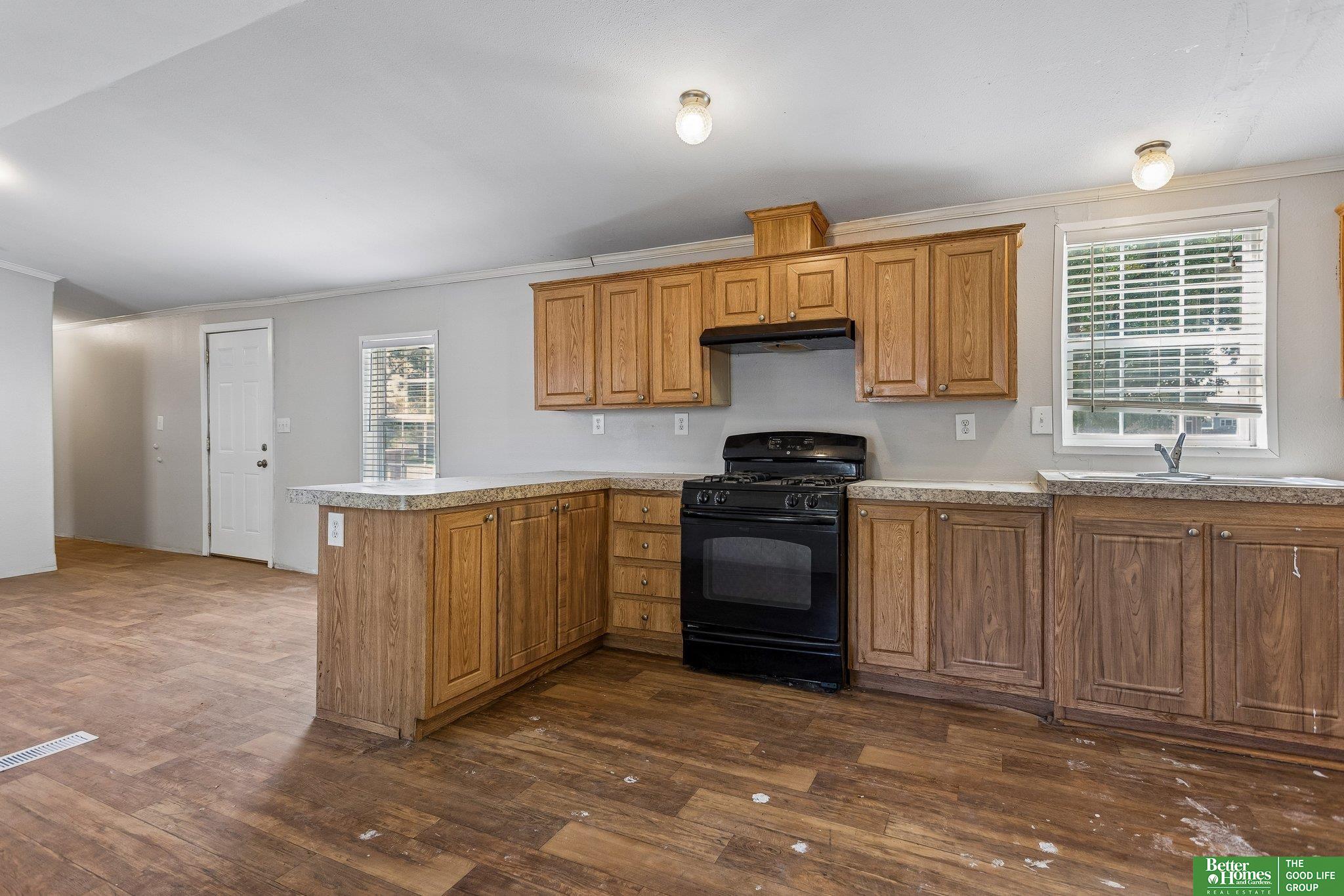 1075 W 8th Street # 9
