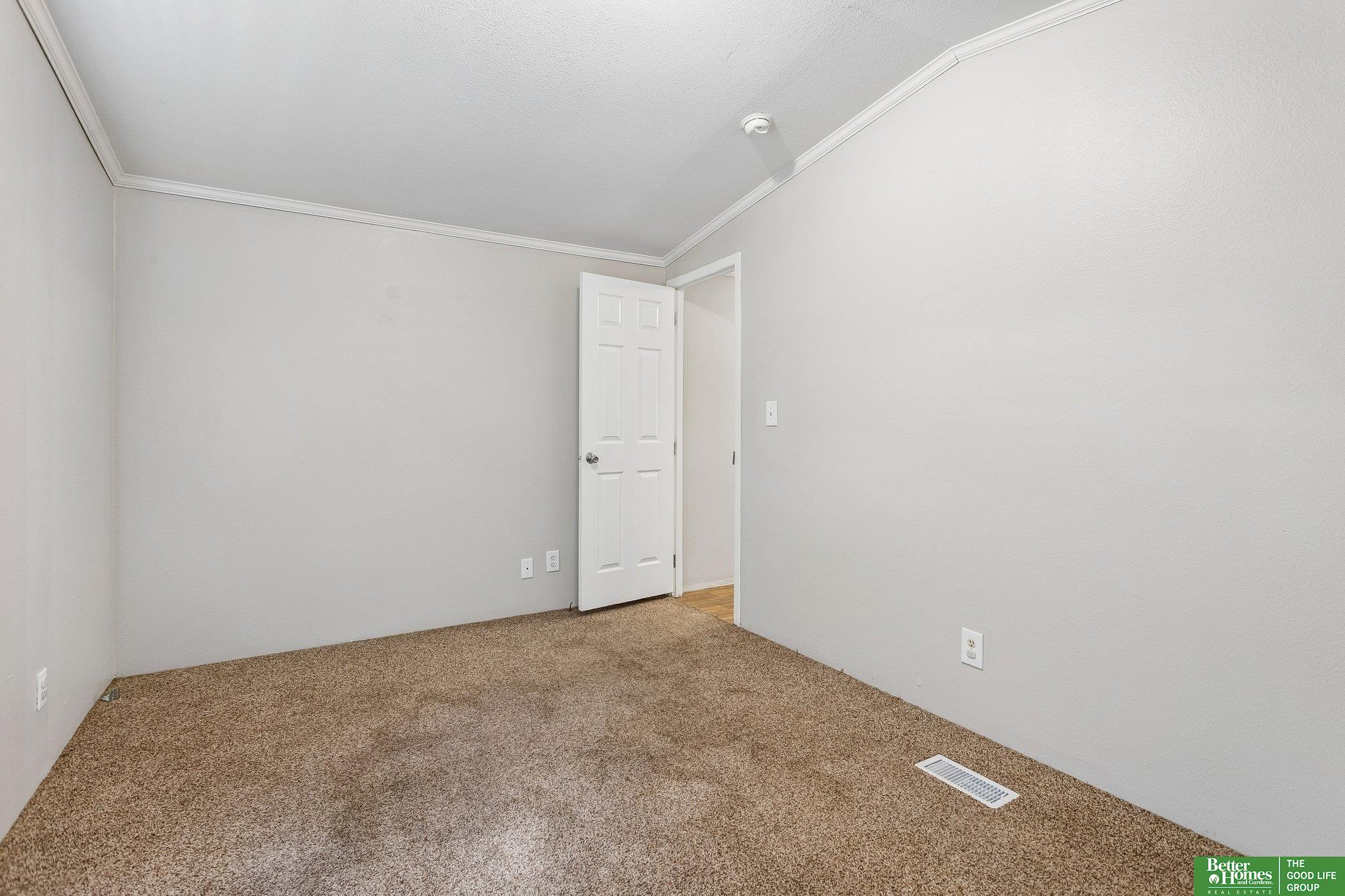 1075 W 8th Street # 9