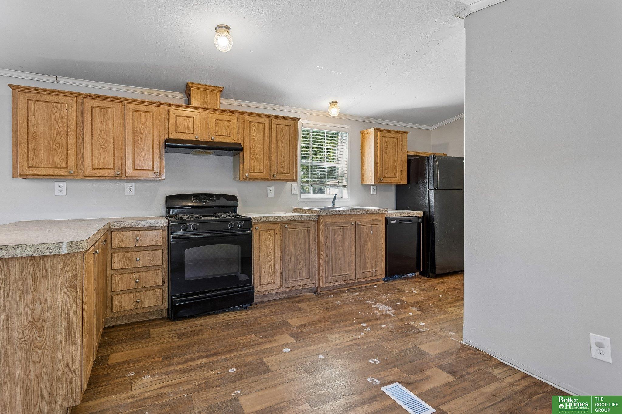 1075 W 8th Street # 9