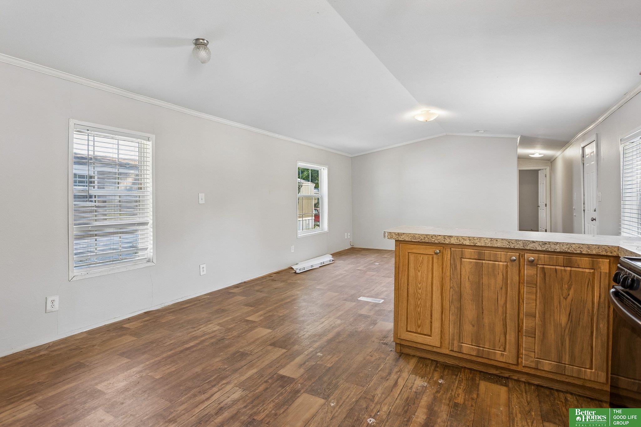 1075 W 8th Street # 9