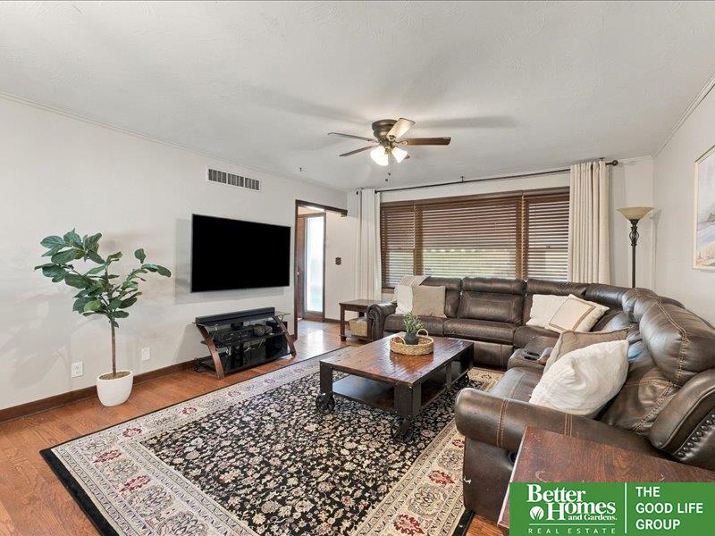 332 S 50th Street