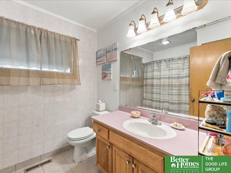 332 S 50th Street