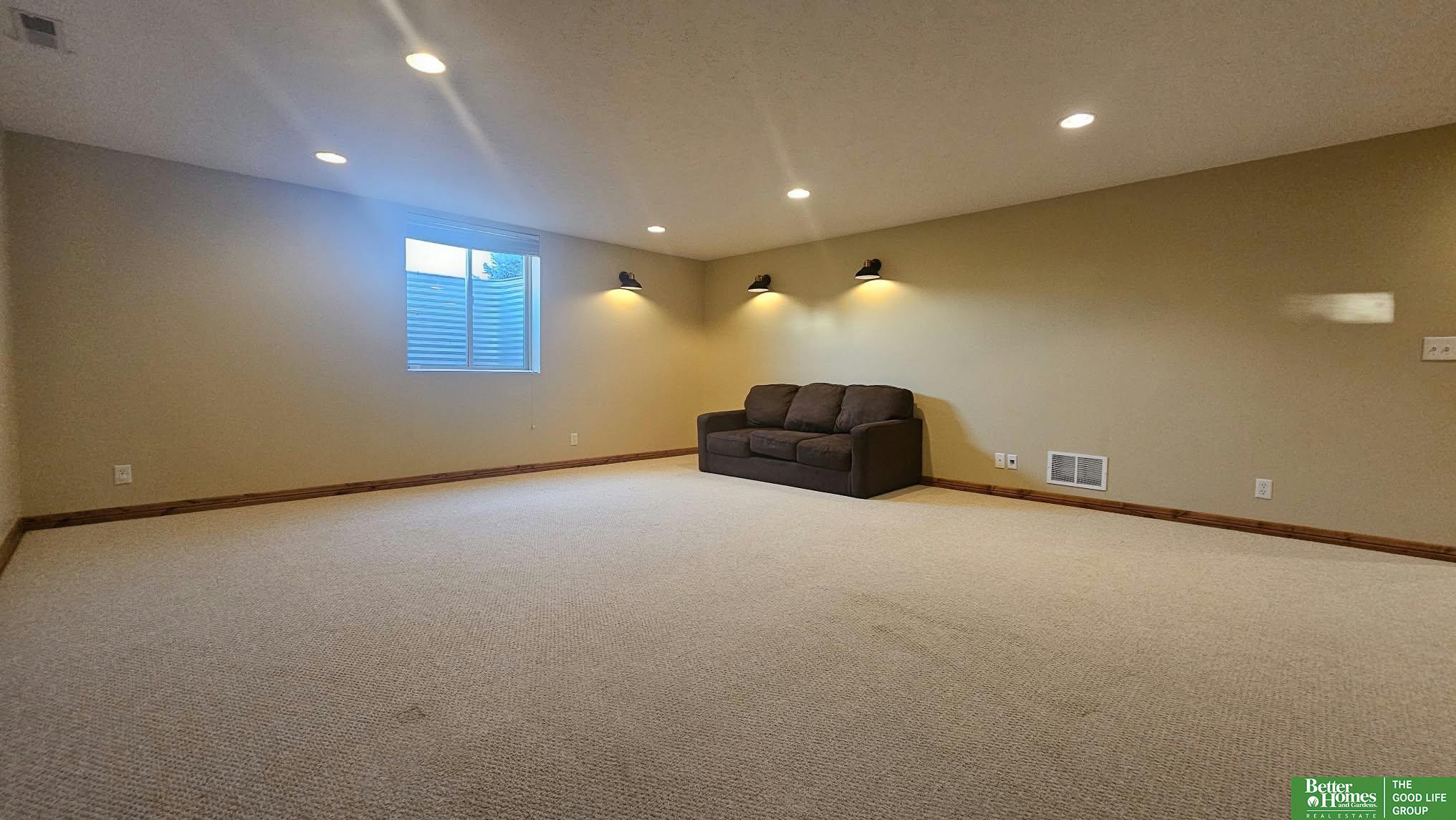 3124 Laramie Drive
